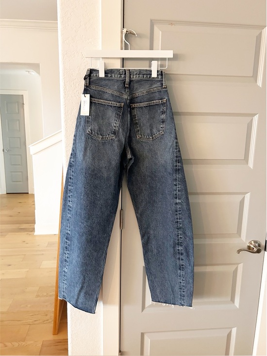 NWT Agolde Luna Pieced Barrel Jeans Control Aritzia - Picture 9 of 9